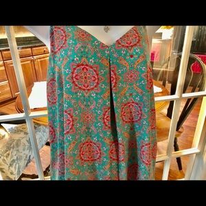 Beautiful never worn flowy top